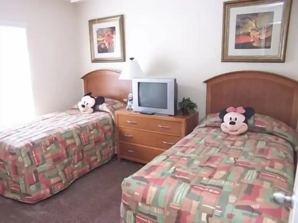757 Sandy Ridge House 4 Bedroom by Florida Star