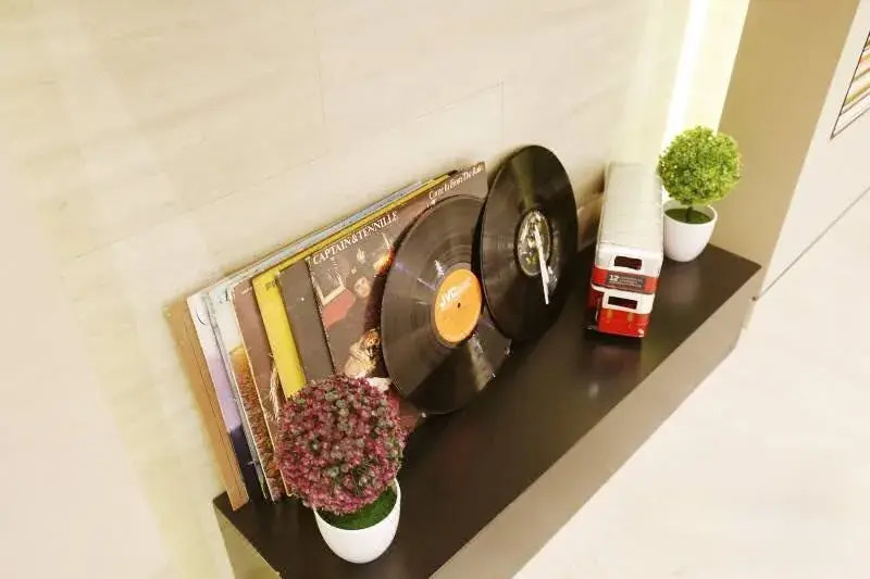 Hangzhou Qingchao Boutique Hotel (Hangfa Factory Metro Station Yinlong Department Store)