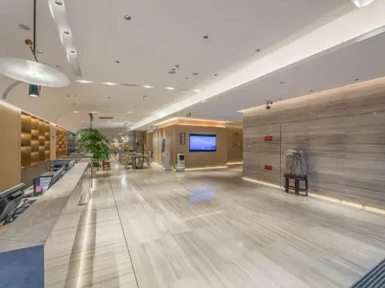 Yiju Life Hotel (Yuyao Station Wucaicheng)