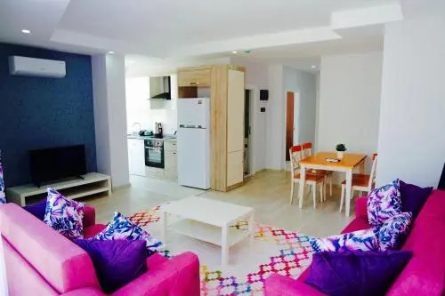 Modern Suites
