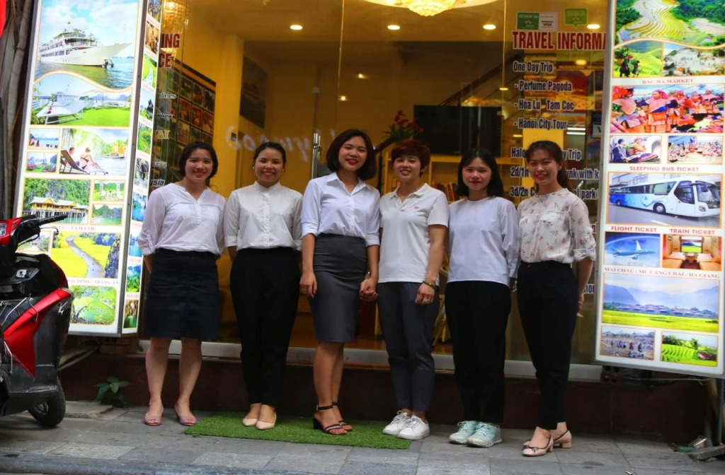Madam Moon Hotel