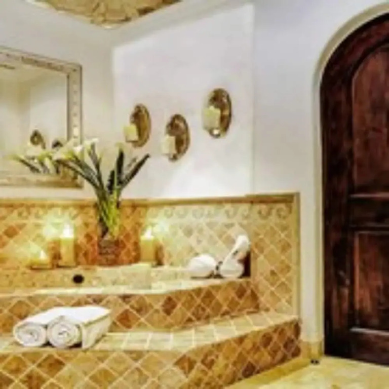 Exclusive Holiday Villa With Private Pool and Beachfront Location, Cabo San Lucas Villa 1018