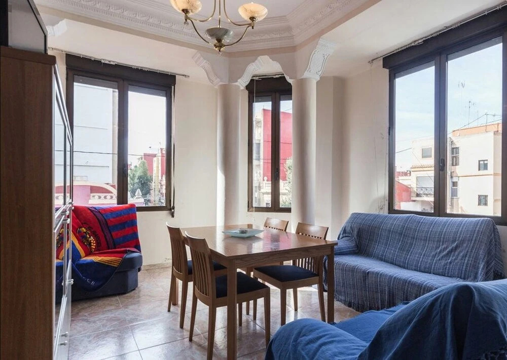 Apartment With 3 Bedrooms in València, With Wonderful sea View and Fur