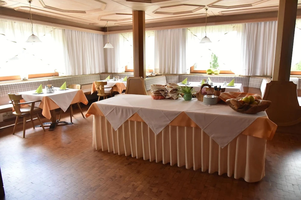 Pension Gasthof Haselstaude