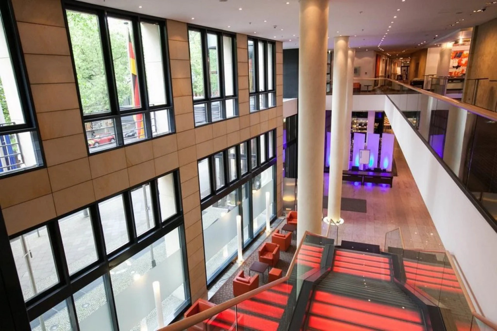PULLMAN Berlin Schweizerhof - City Center, Zoo und Kurfürstendamm
