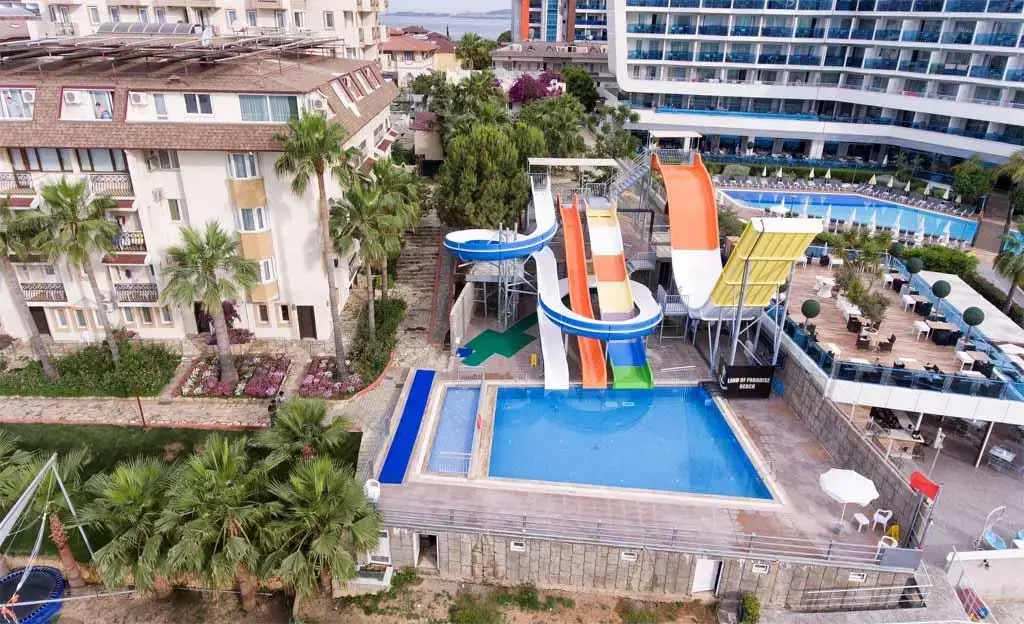 EOS Beach Resort