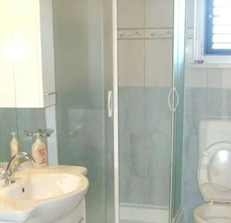 Apartment with 2 Bedrooms in Postira, with Wonderful Sea View, Furnished Terrace And Wifi - 60 M From the Beach