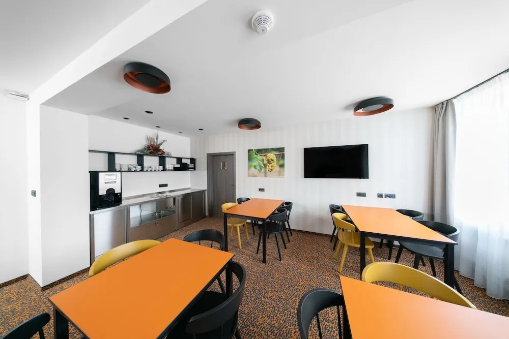 Hotel Diana