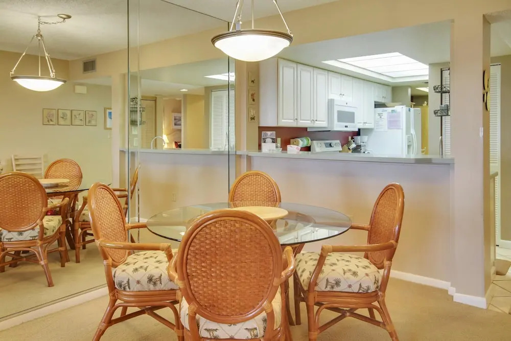 Land's End 204 Building 7 Private Balcony / Beachfront Condo!