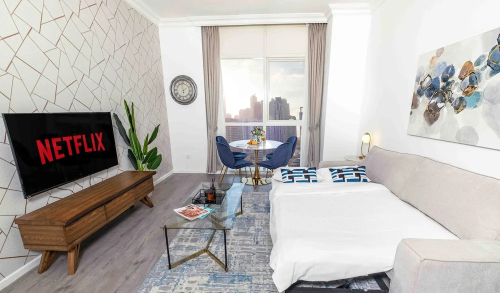 MAG 214 Tower 1 by LUX Holiday Home