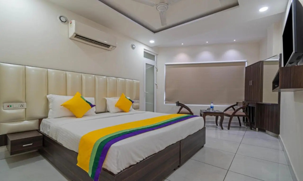 Hotel P Grand By OYO Rooms