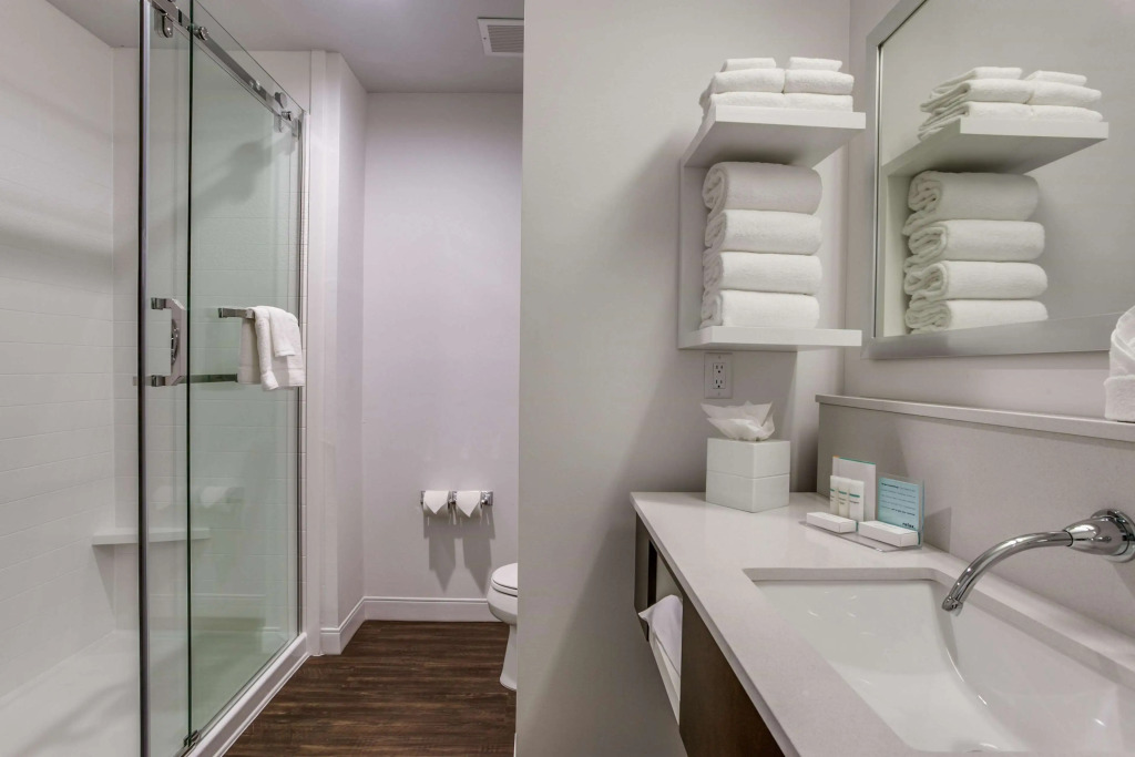 Hampton Inn & Suites Dallas-Central Expy/North Park Area