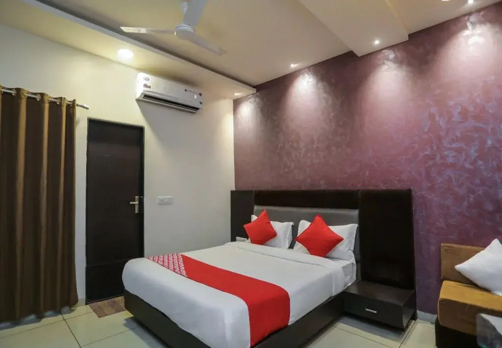 Hotel Madhuban
