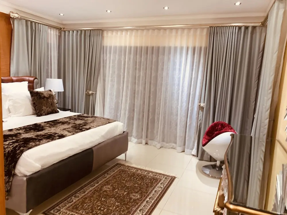 KMMADM Holiday Home