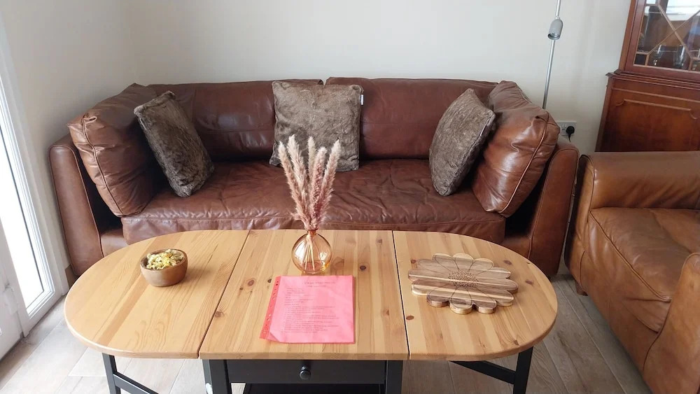 Beautiful 3-bed Bungalow Kessingland Rural Retreat