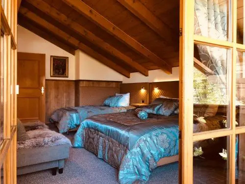 Golden Gapa River Luxury Penthouse 25