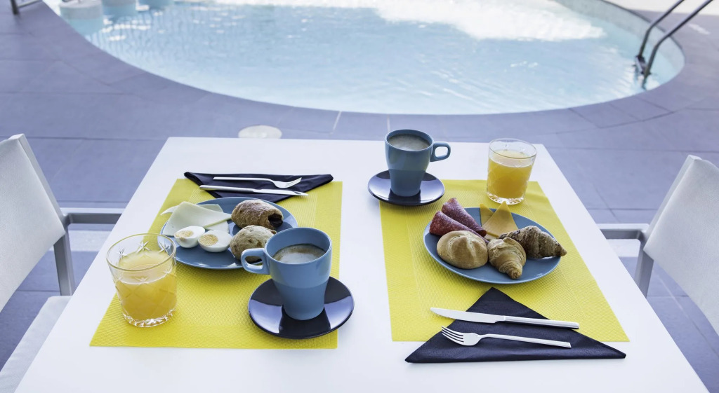Marina Playa Hotel Apartments by Typic Hotels