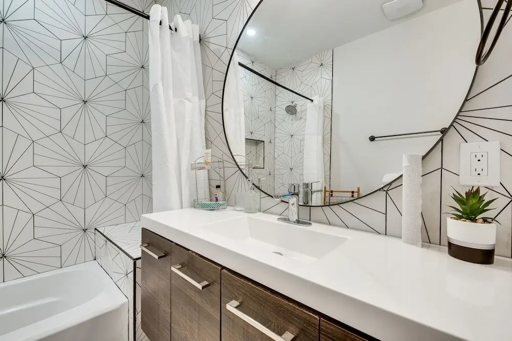 Pet-friendly Georgia Abode - Walk to Piedmont Park