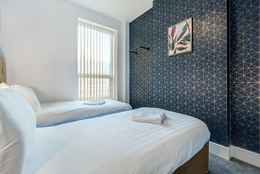 Queen Street Apartments by Sasco