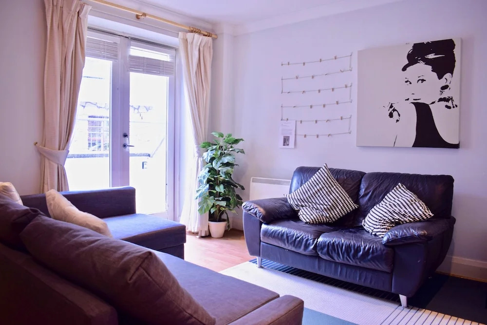 Dublin 1 Bedroom Apartment Near Aviva Stadium