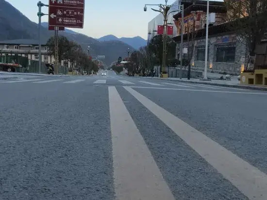 Hailuogou Shuangyue Scenic Homestay
