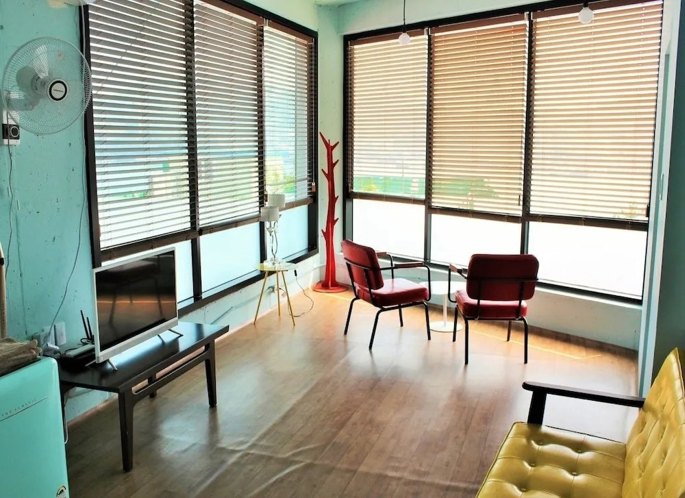 Paris House Yeosu