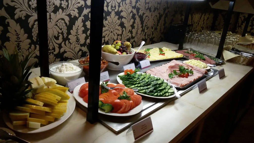 Raadimõisa Hotell