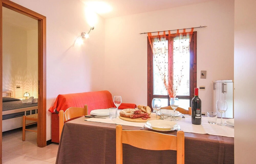 Amazing Apartment in Costa Rei -ca- With 2 Bedrooms and Wifi