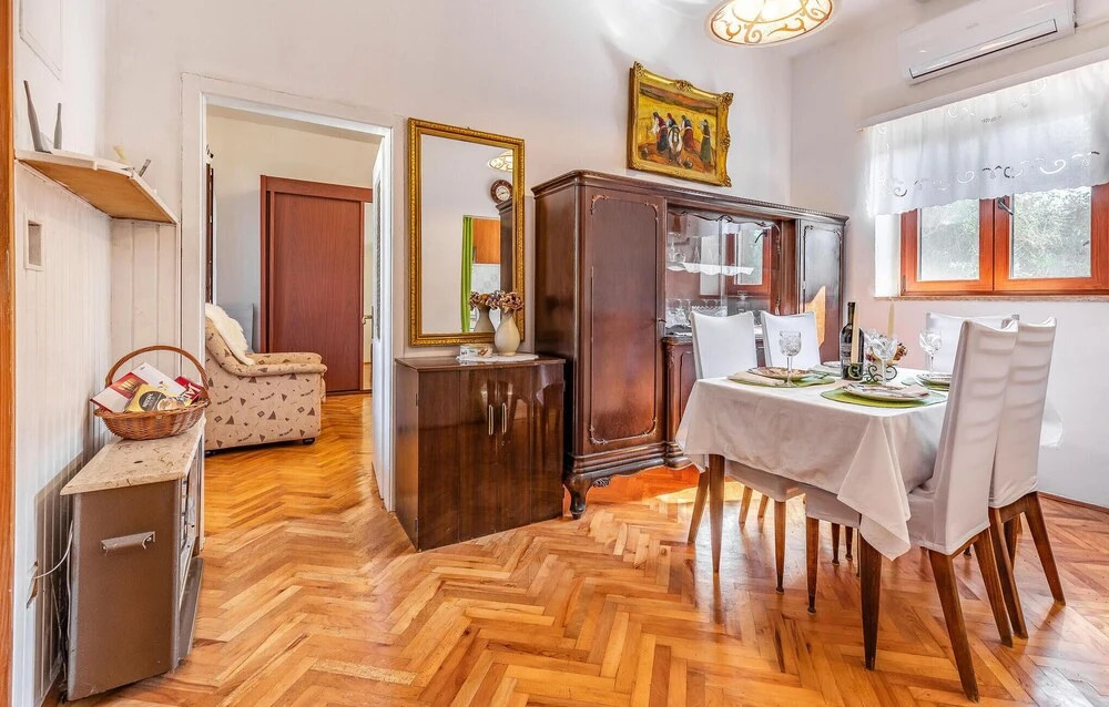 Pet Friendly Home In Pula With Ethernet Internet