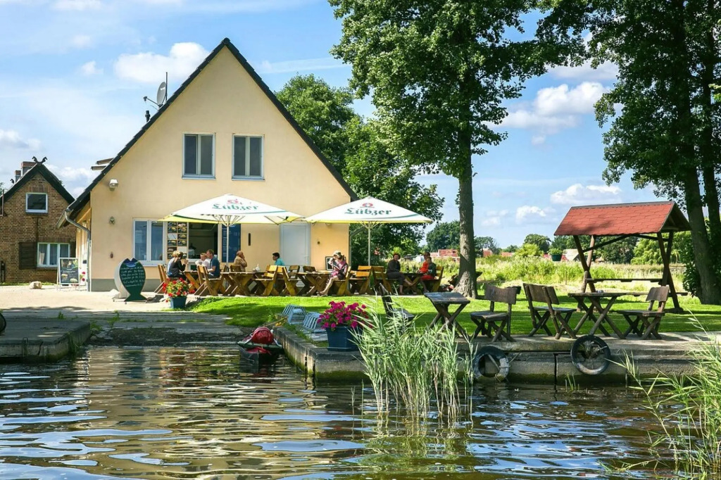 Apartment on the Fischerhof, Vipperow