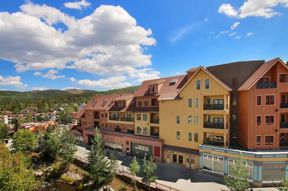 The Village - Wetterhorn - #3404 2 Bedrooms 2 Bathrooms Condo