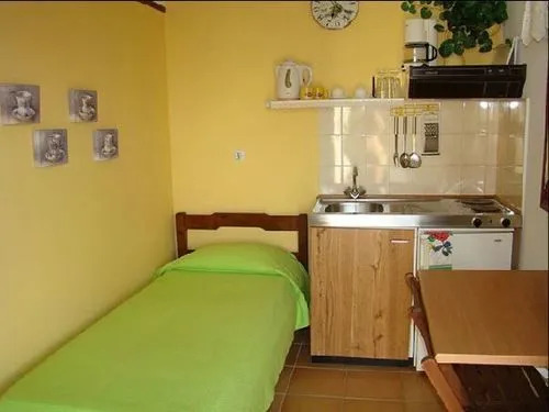 Zaira Studios