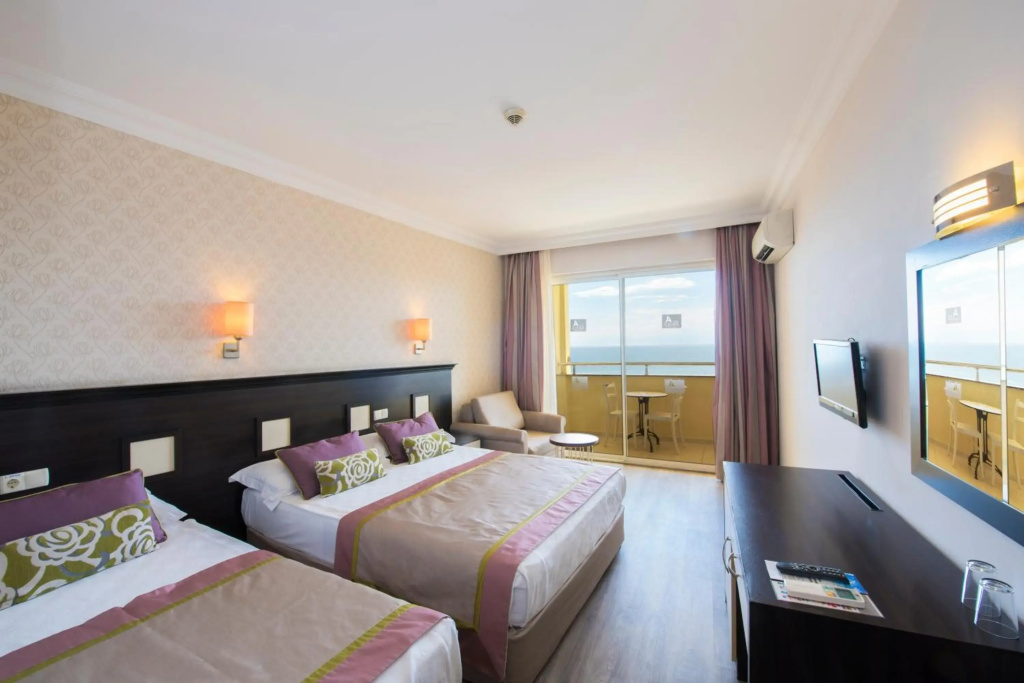 Side Alegria Hotel & Spa