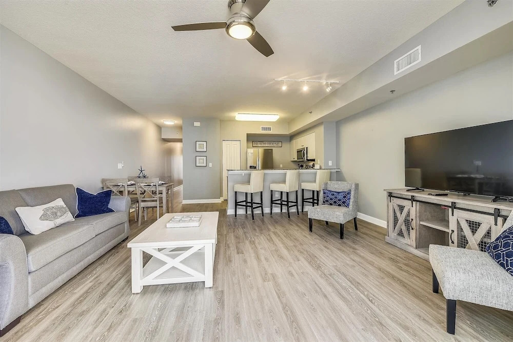 Shores Of Panama 1426 1 Bd+bunk Room, Sleeps 6. Renovated! Sunset View! Free Fun! 1 Bedroom Condo by RedAwning