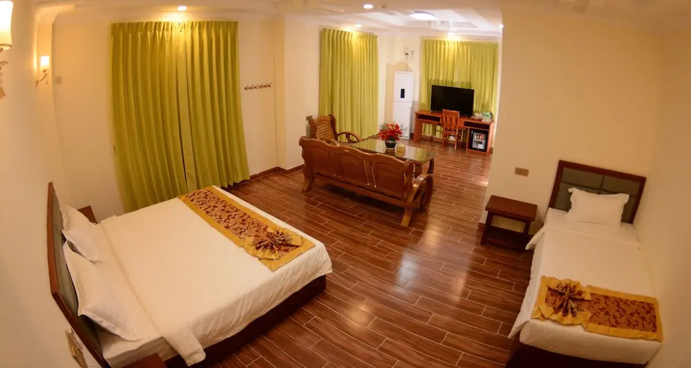 Shwe Hin Thar Hotel