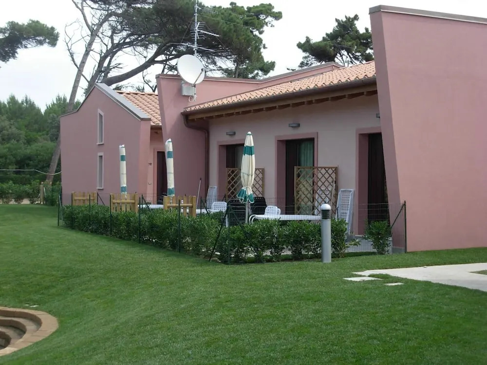 Miramare Resort