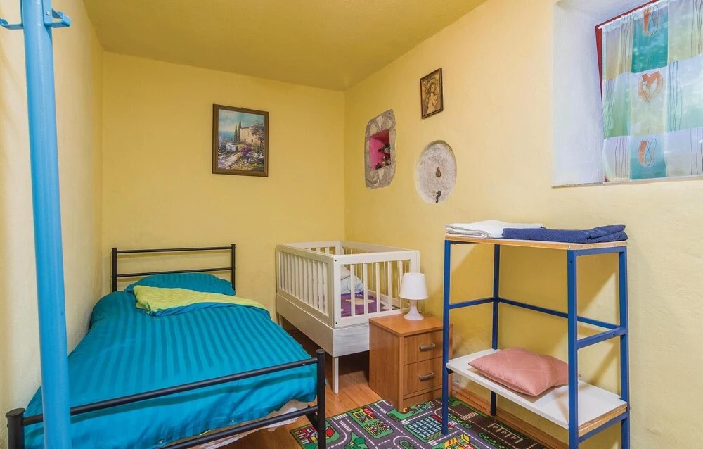 Stunning Home in Porec With Wifi and 2 Bedrooms