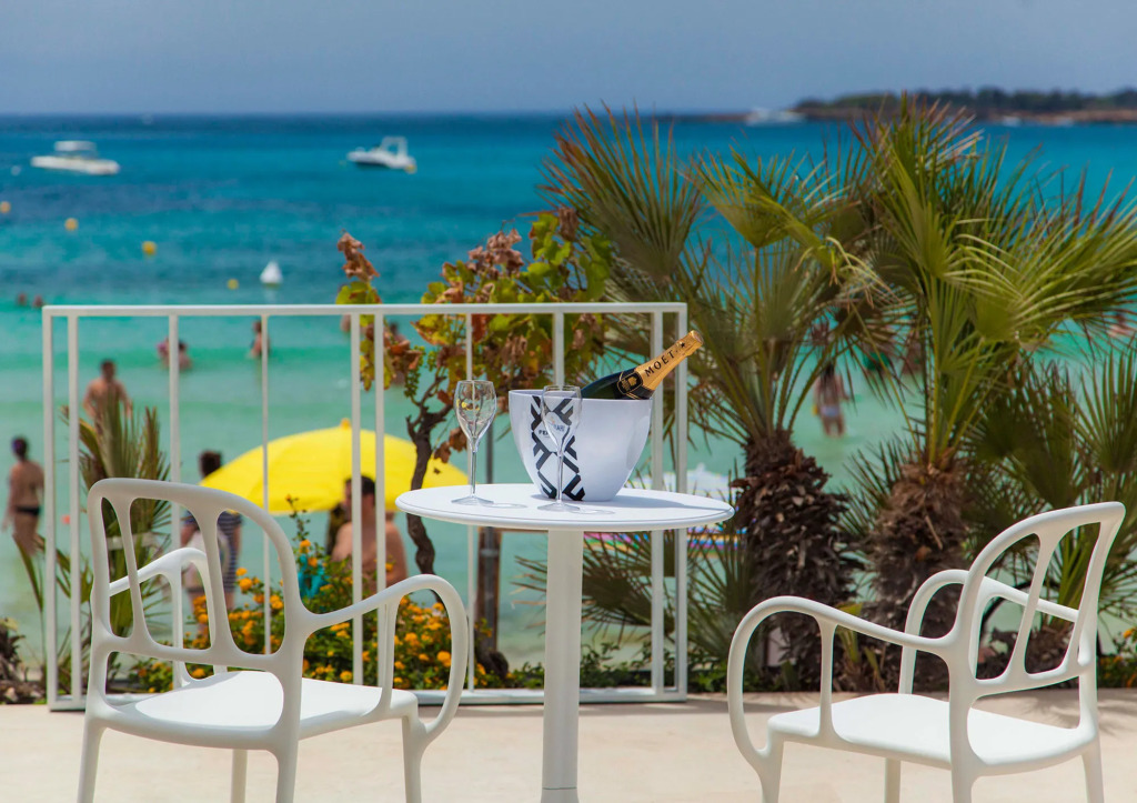 Calapetra Resort