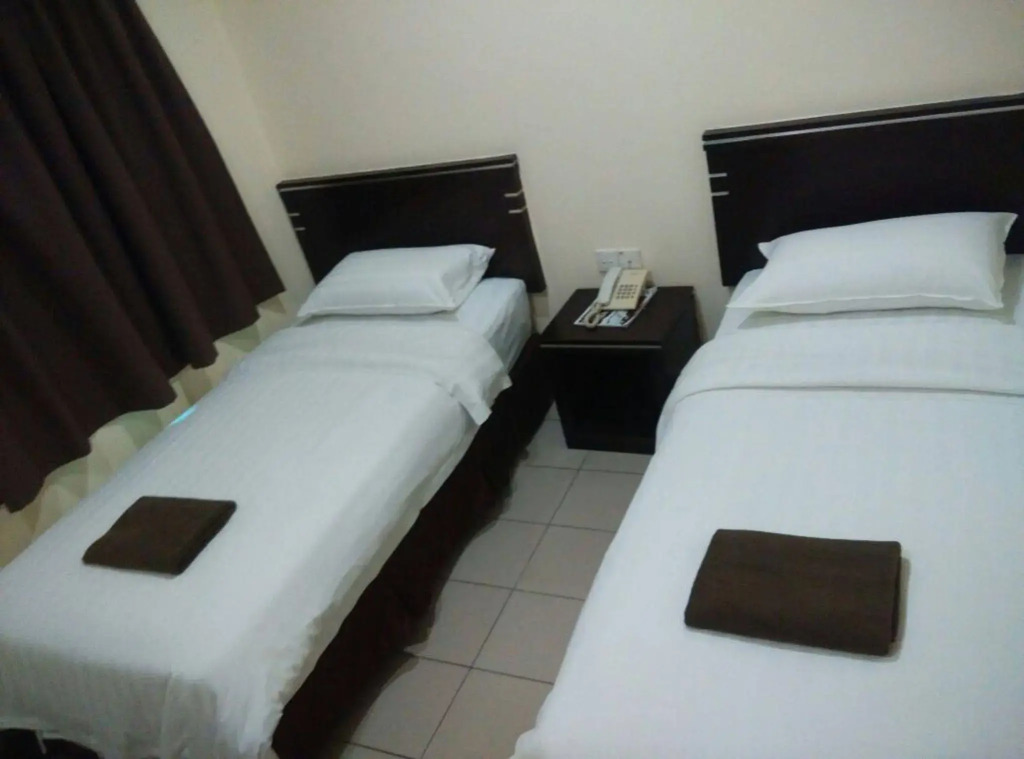 Hotel Tourist City Centre by HotSpot Essential