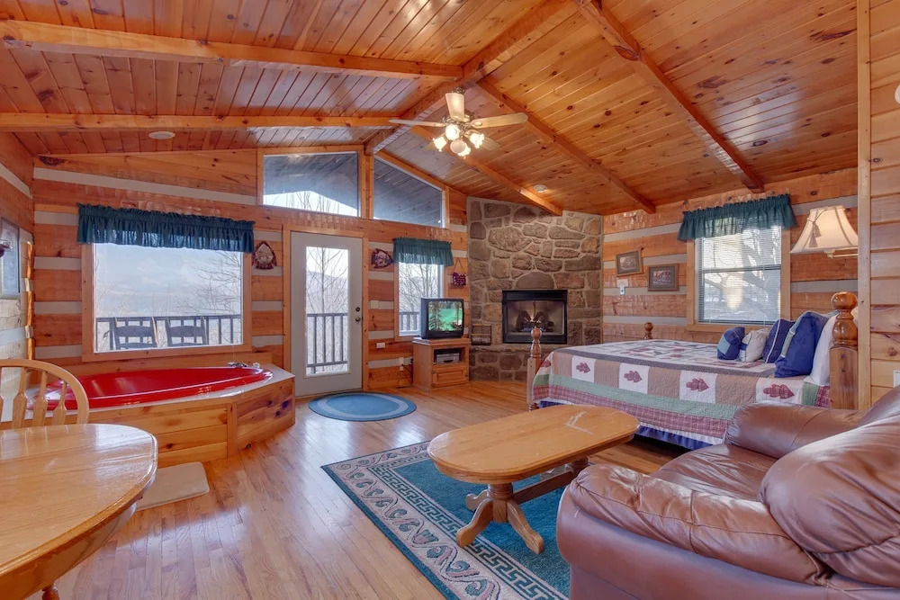 Mountain Splendor by Jackson Mountain Homes
