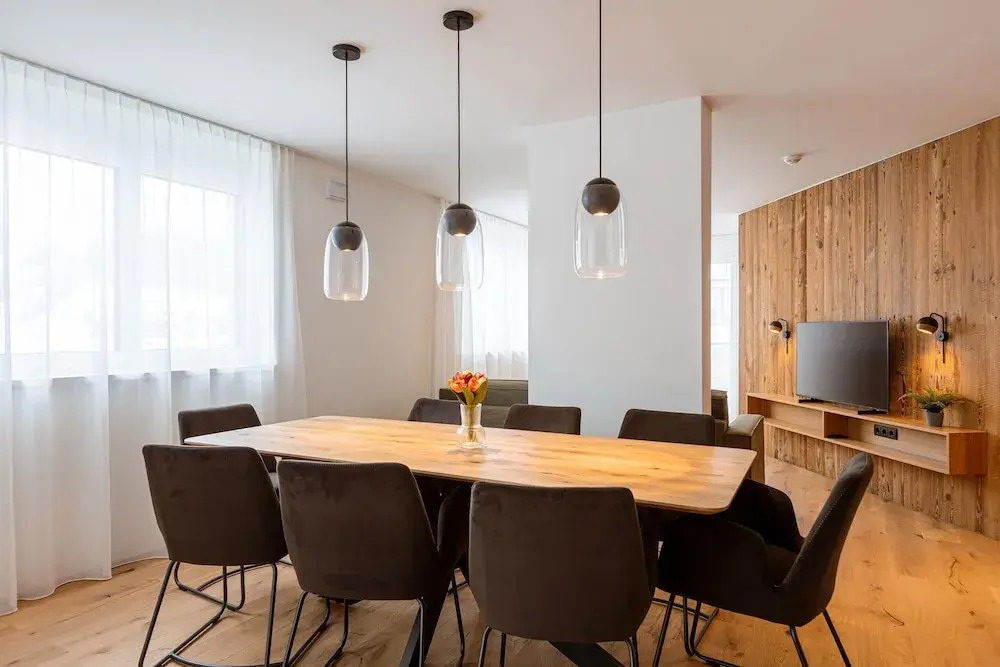 Apartment With Balcony in Fiss