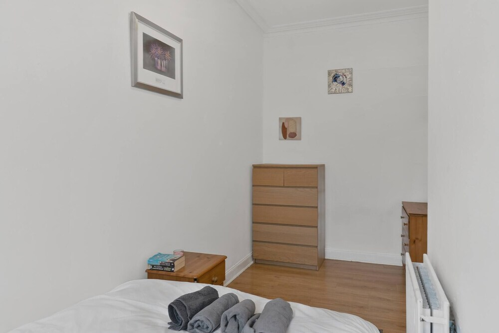 Prime City Centre Apartment 2BR