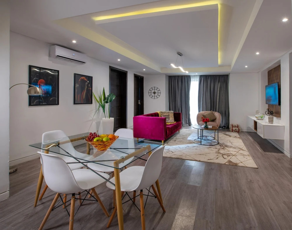 George Residence Lekki, Lagos - with Pool