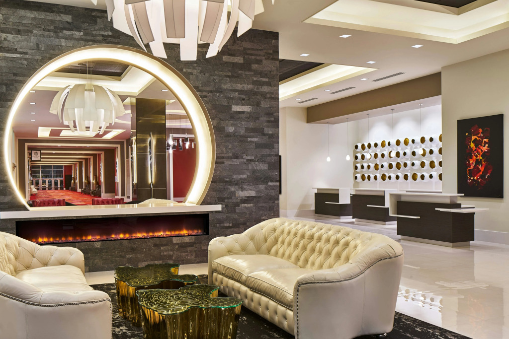 The Davenport Grand, Autograph Collection