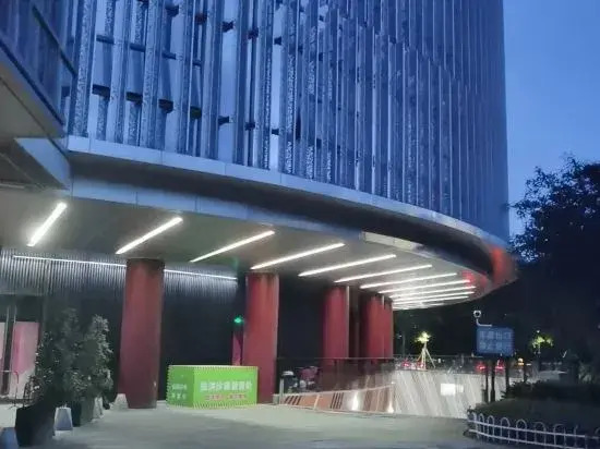 Xiamen Three Travelers E-sports Apartment (Xiamen North Railway Station)