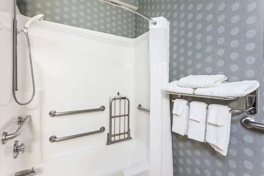 Staybridge Suites - Louisville - Expo Center by IHG