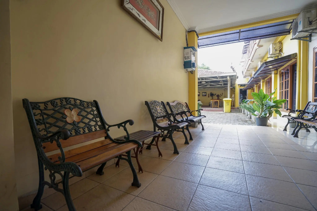 Hotel O Wisma Empat Lima Syariah