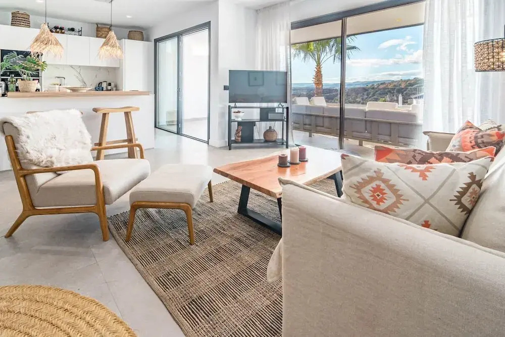 Lae11.2d - Large Terrace With Stunning Views