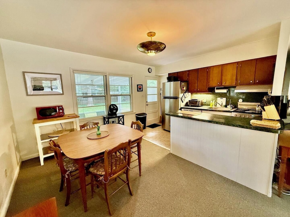 Henlopen Avenue 66