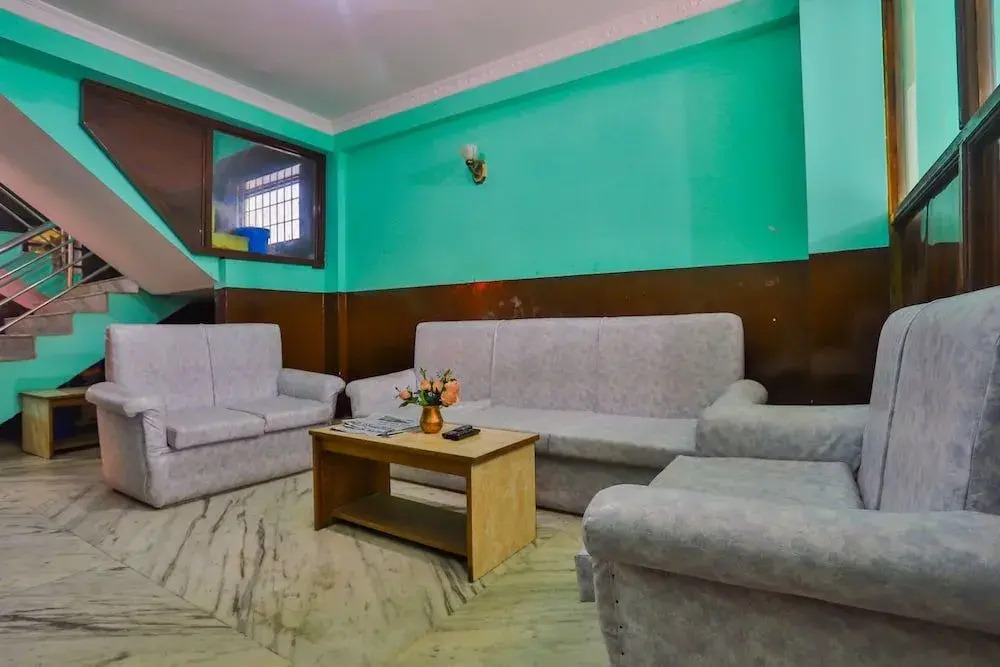 SPOT ON 516 Rapti Chandrama